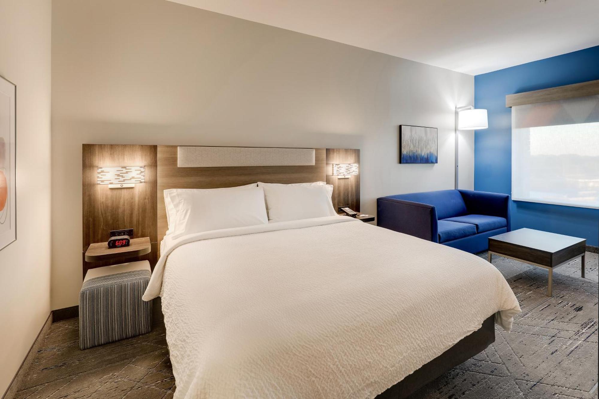 Holiday Inn Express Holly Springs - Raleigh Area By Ihg Exterior photo